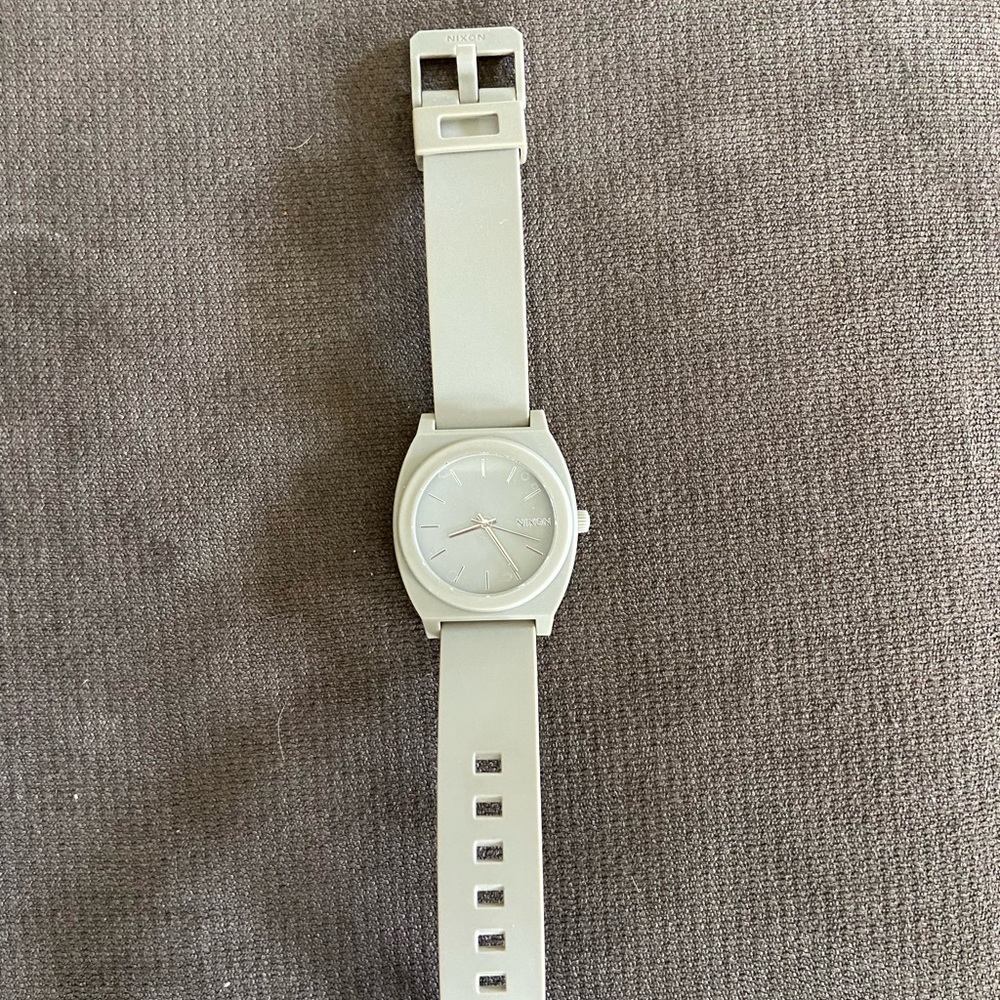 Nixon Time Teller Watch
